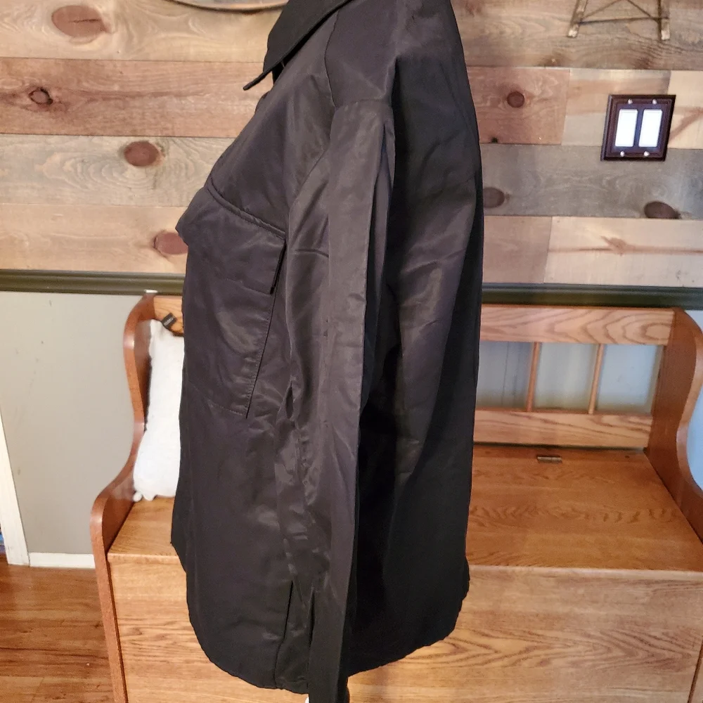 Banana Republic Black Water Resistant Shirt/Jacket